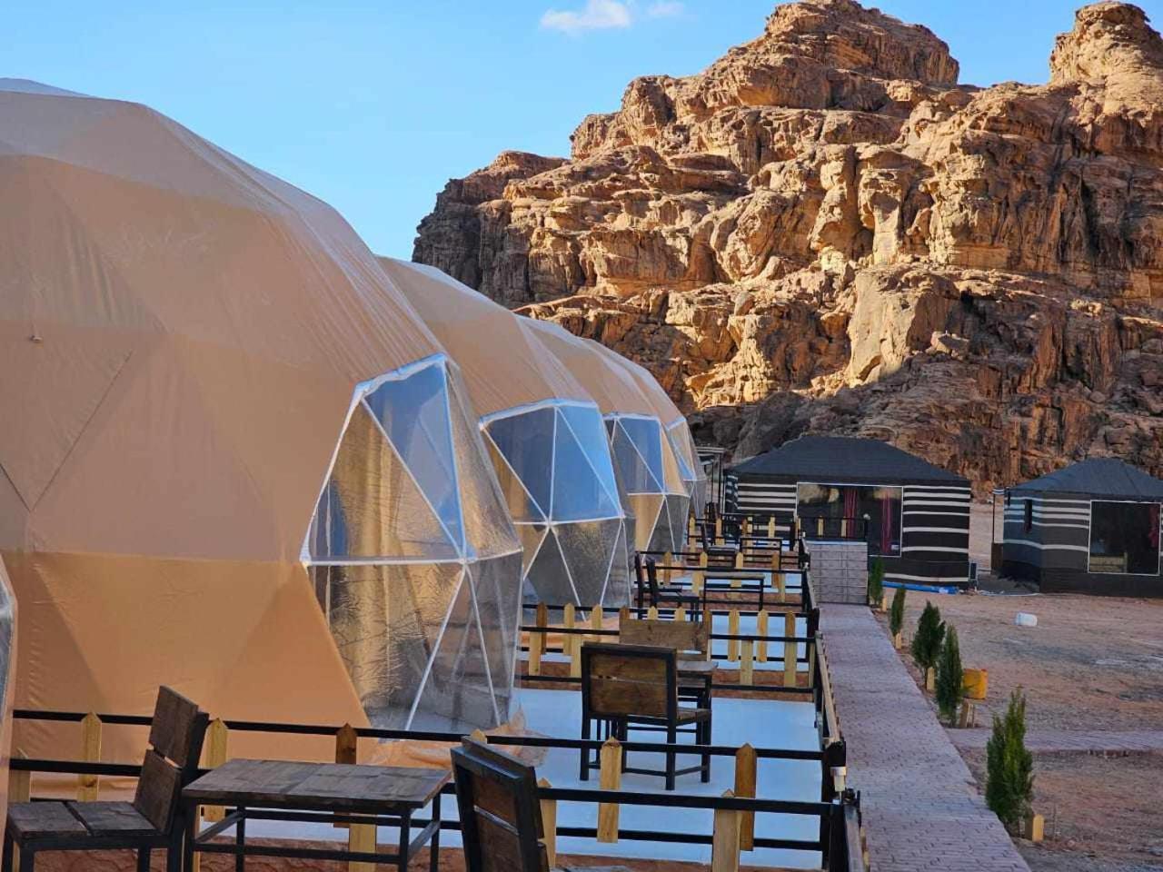 Отель Sunrise Luxury Camp Вади-Рам Экстерьер фото